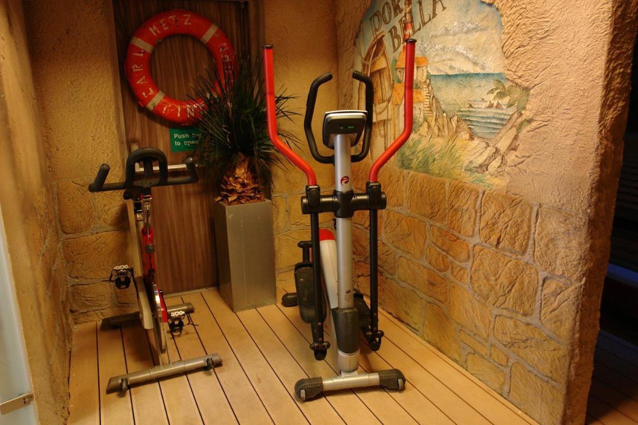 Europarcs Schoneveld Villa เบรสเคินส์ ภายนอก รูปภาพ
