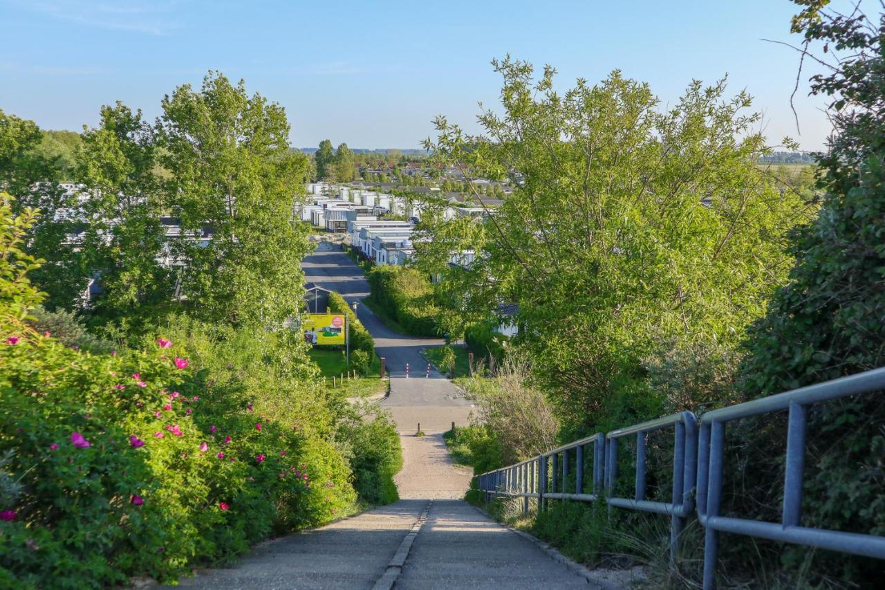 Europarcs Schoneveld Villa เบรสเคินส์ ภายนอก รูปภาพ